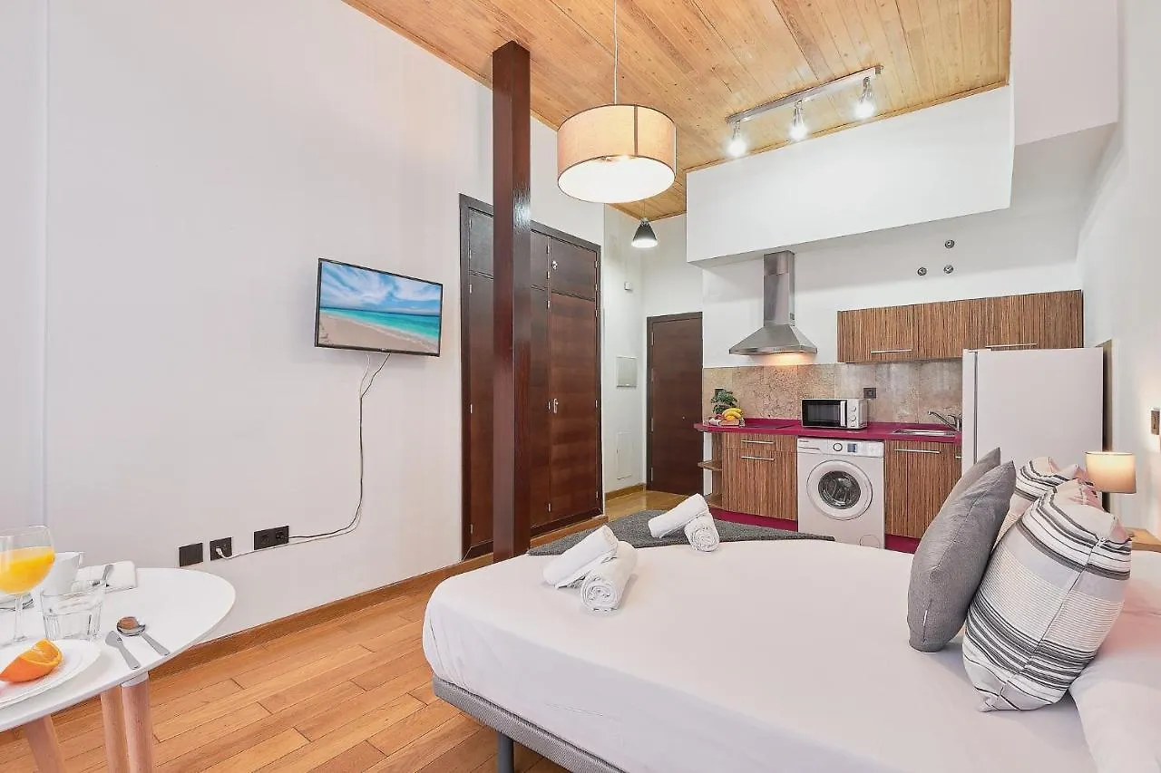 Studio Urbanite Malaga 0*,
